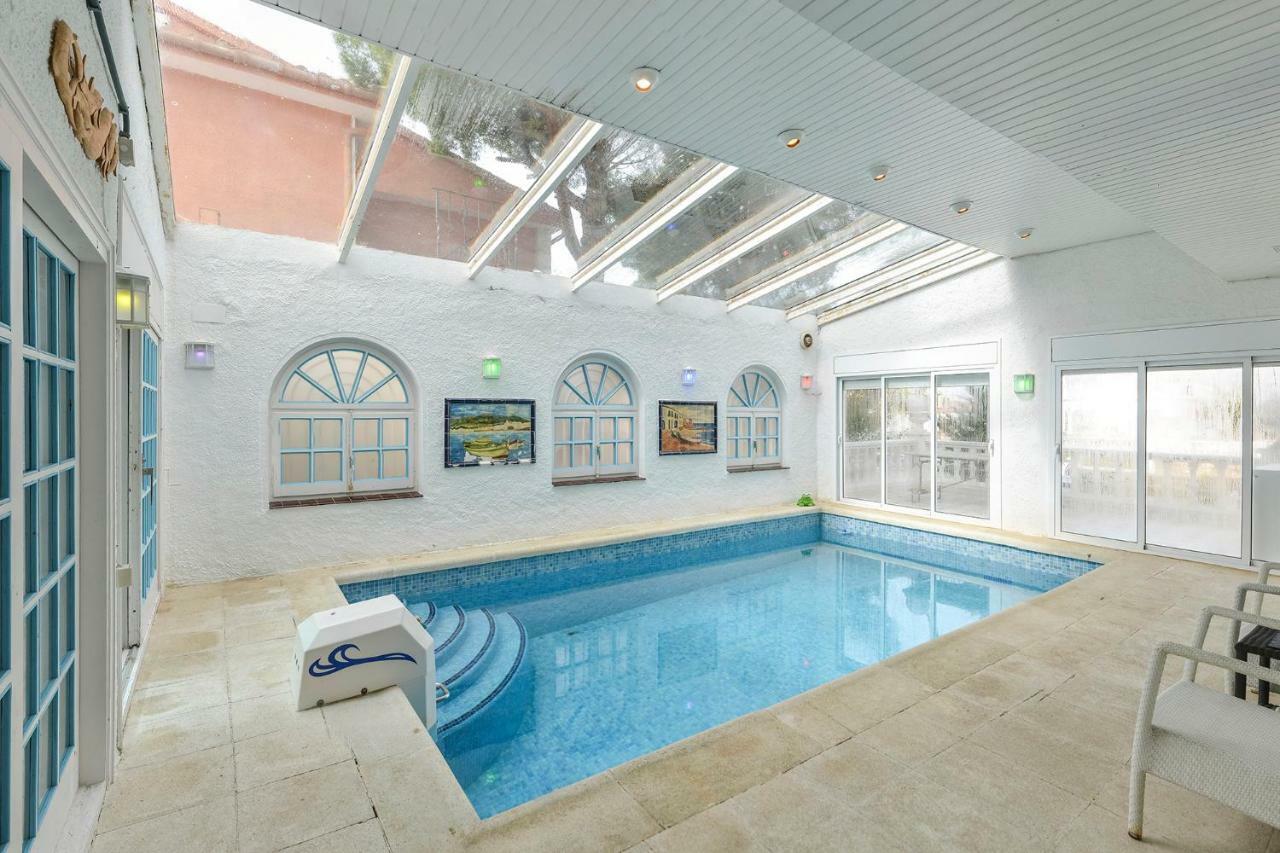 Holiday home Requesens On Canal *