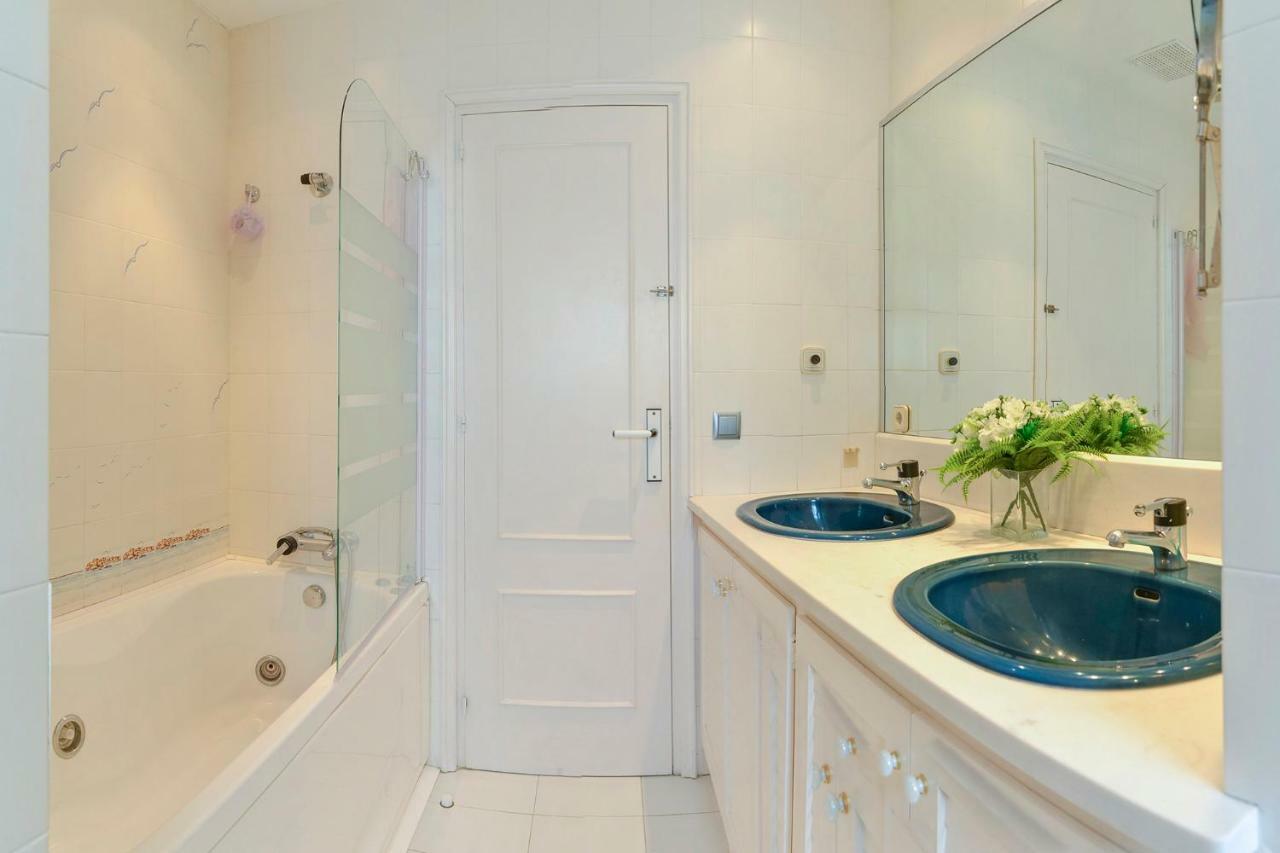 Holiday home Requesens On Canal Empuriabrava