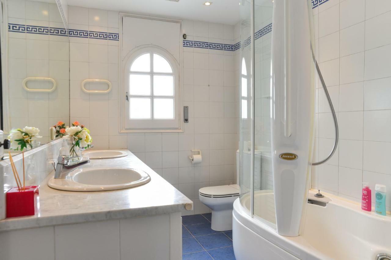 Requesens On Canal Holiday home